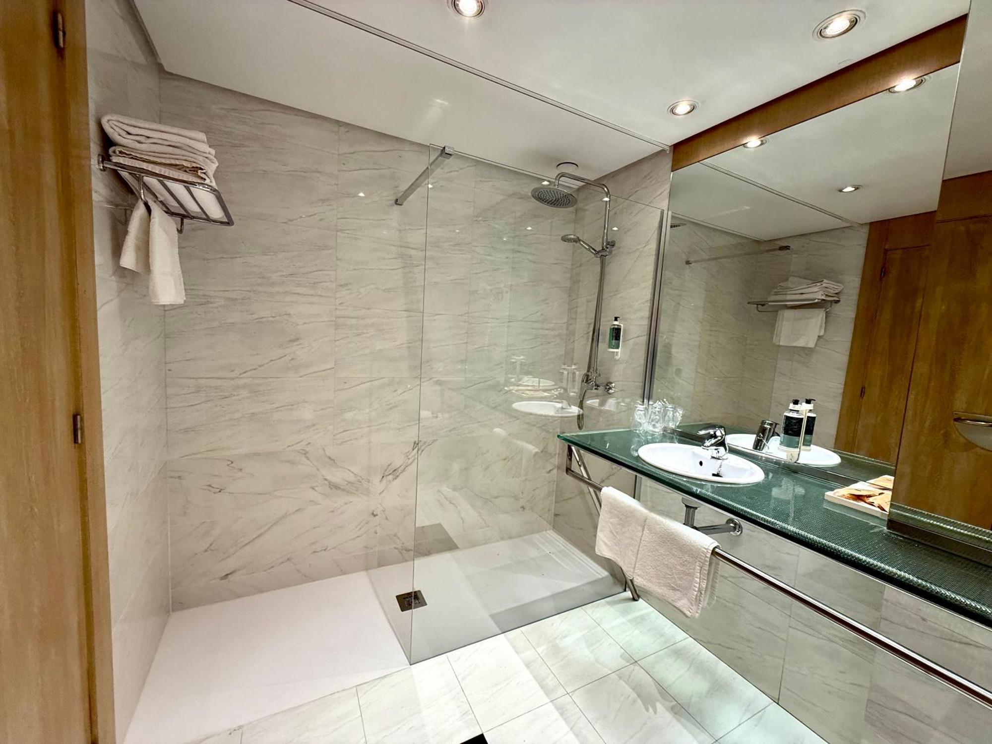 Hotel Virrey อาร์เนโด ภายนอก รูปภาพ